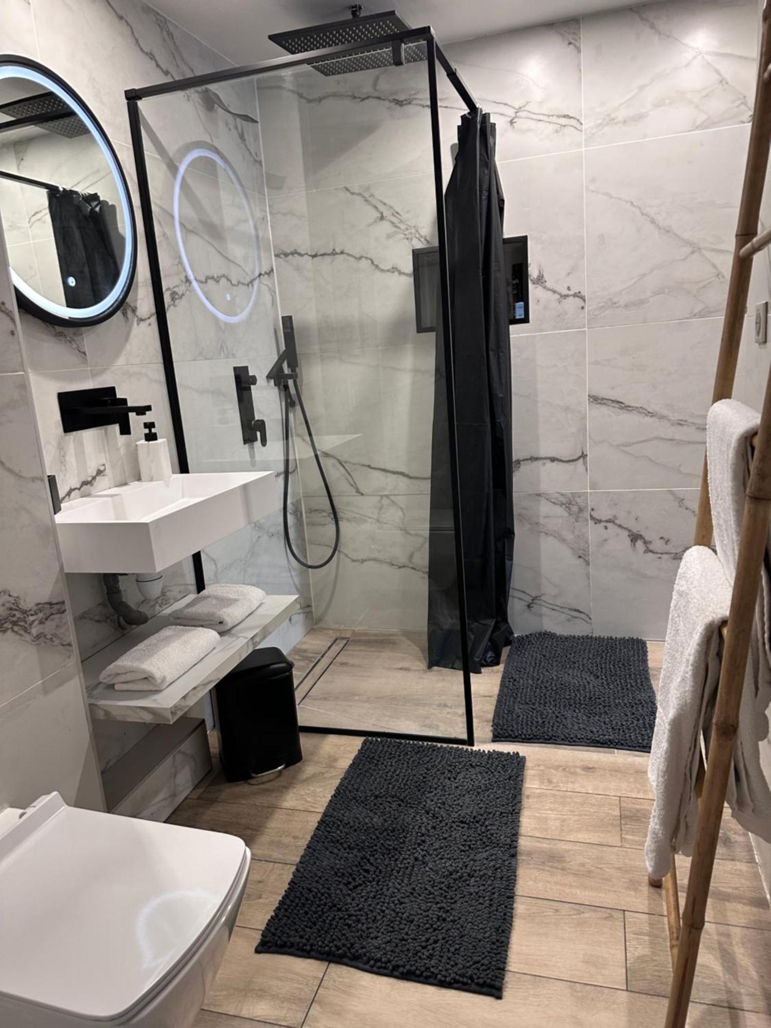 Grand Logement Proche Colmar Au Calme Parking Wifi Wintzenheim Ngoại thất bức ảnh